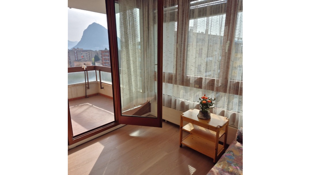 2 Zimmer-Wohnung in Viganello (TI), möbliert