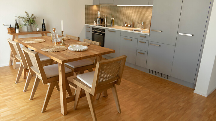 Appartement 2½ pièces à Schlieren (ZH), meublé, durée déterminée