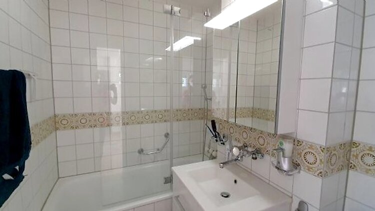 Picture 6