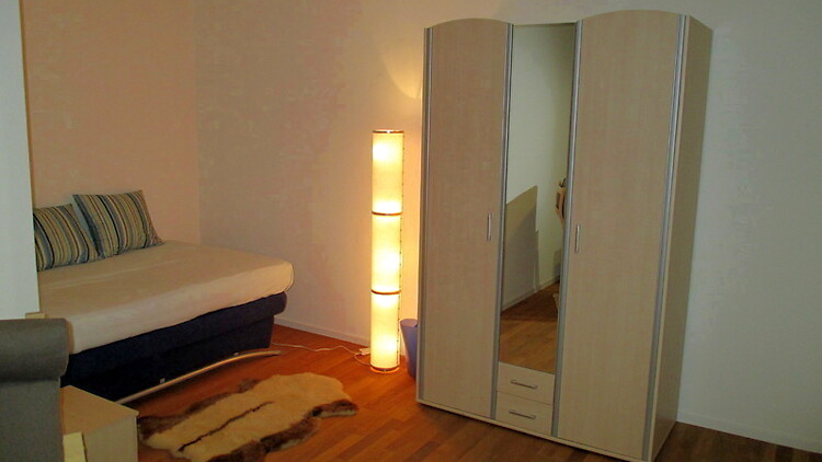 Picture 3