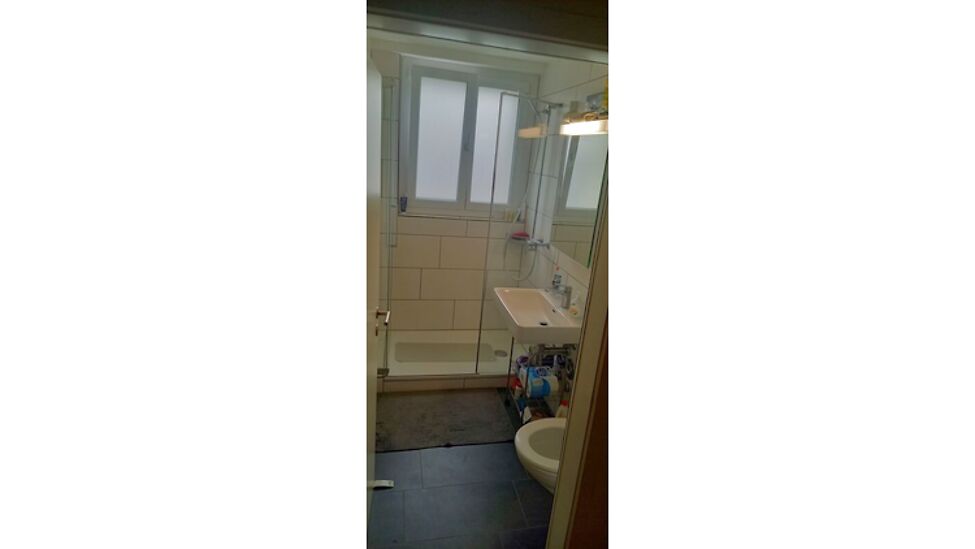 Picture 10