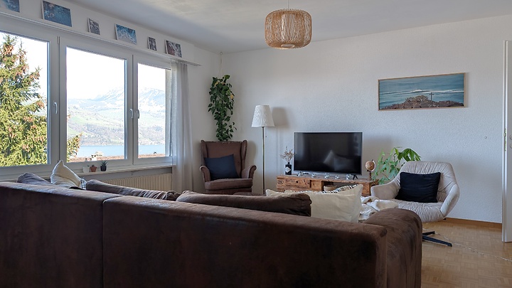 3 Zimmer-Wohnung in Einigen (BE), möbliert, auf Zeit