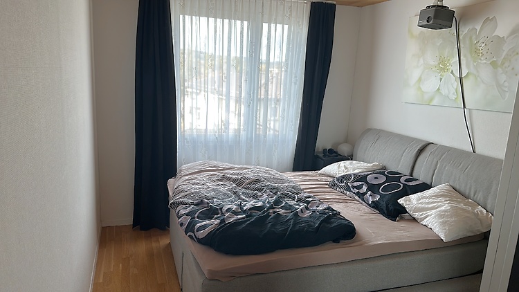 Picture 4