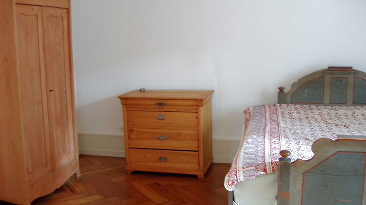 Picture 4