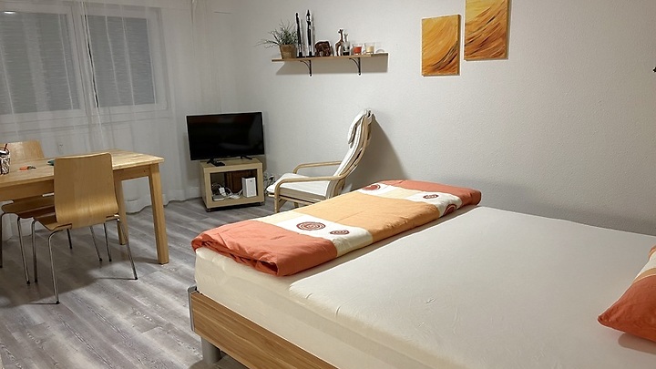 Studio in Bolligen (BE), furnished