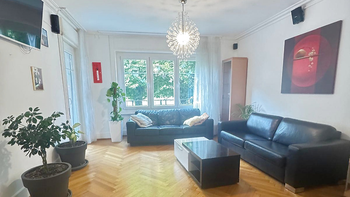 2 Zimmer-Wohnung in Pully (VD), möbliert