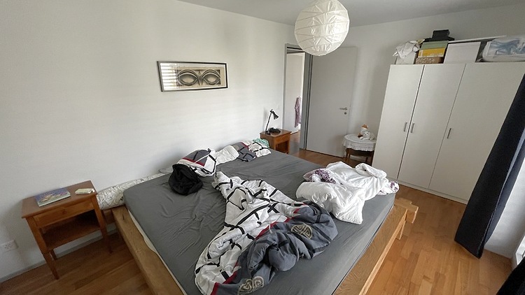 Picture 4