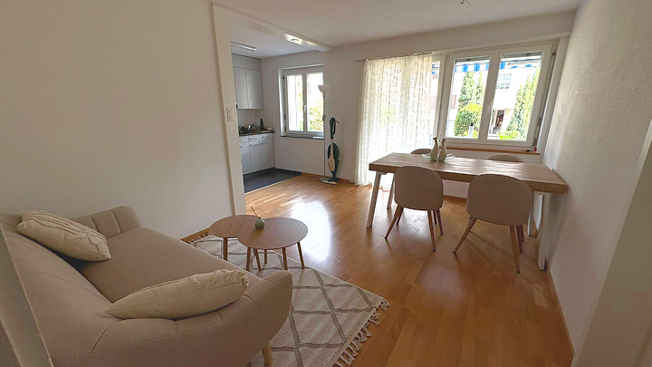 Appartement 2 pièces à Schlieren (ZH), meublé, durée déterminée